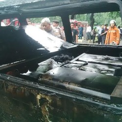 Mobil yang Terbakar di Belakang Mabes Polri Dimodifikasi untuk Angkut BBM