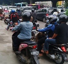 Macet Rutin, Ragunan Arah Fatmawati Ditempuh 40 Menit dengan Motor
