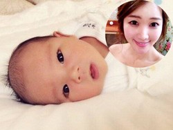 Baru Lahir, Anak Laki-laki Aktris Korea Joo Ah Min Ini Imut Banget!