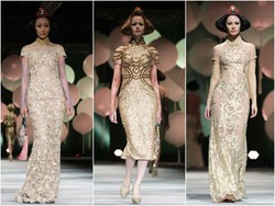 Tarian Mewah Busana Cheongsam Sebastian Gunawan