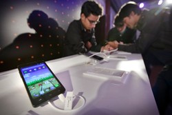 Micromax Kalahkan Samsung