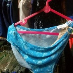 Selain Baju, Bra dan Celana Dalam Bekas Impor Dijual Lho di Pasar Senen