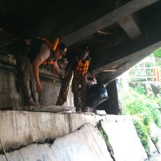 Menjaga Keindahan Kota Surabaya ala Satpol PP