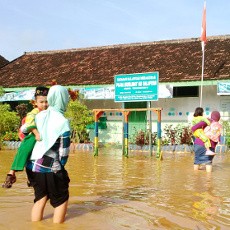 Duh, Sekolah Ini Langganan Banjir