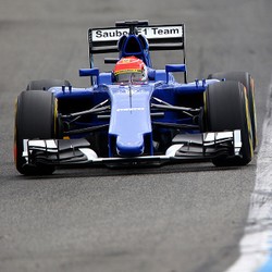 Sauber Catat Waktu Terbaik, Ferrari Kini Kedua, McLaren Dilanda Masalah Lagi