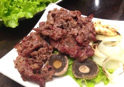 Wu Jang Gun: Puas Menyantap Sutbul Gui Bersaus Manis dan Sundubu Jjigae