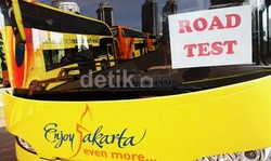 Kemenhub Larang Bus Tingkat Mercy Hibah Tahir Beroperasi, Ini Kata Jonan