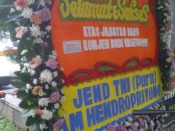 Hanya Hendropriyono yang Kirim Karangan Bunga untuk Budi Waseso