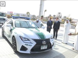 Polisi Dubai Kepincut Lexus Paling Kencang