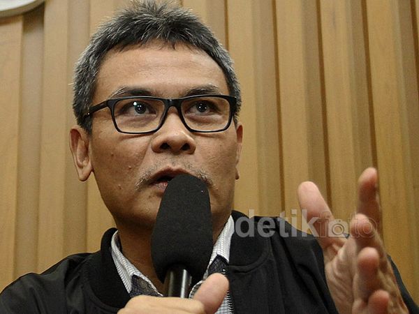 KPK Minta Jokowi Segera Selesaikan Masalah KPK-Polri