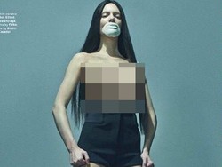 Lagi-lagi, Kendall Jenner Topless untuk Pemotretan Majalah