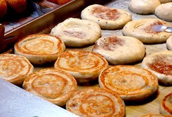 Hotteok, Pancake Korea yang Lembut Manis dan Gurih