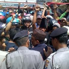 Warga Situbondo Tuntut Pelaku Ancaman Pembunuhan Ustadz Ditangkap