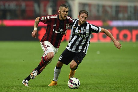 Juve vs Milan Panaskan Turin