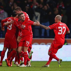 Gol Coutinho di Injury Time Loloskan Liverpool