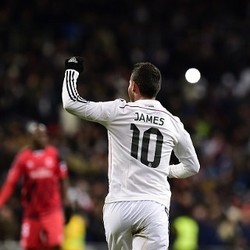 Ramos Diperkirakan Absen Tiga Pekan, James Diharuskan Operasi