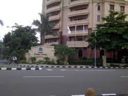 Secuil Kisah di Hari Feriyani Lim Ultah