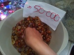 Dipilih, dipilih! Batu di Pameran ini Dijual Rp 50 Ribu hingga Rp 1,5 M