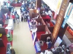 Seperti ini Keriuhan Para Pemburu Batu Berharga Rp 50 Ribu hingga Rp 1,5 M