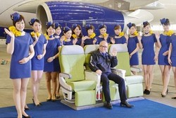 4 Seragam Pramugari yang Pernah Jadi Perdebatan
