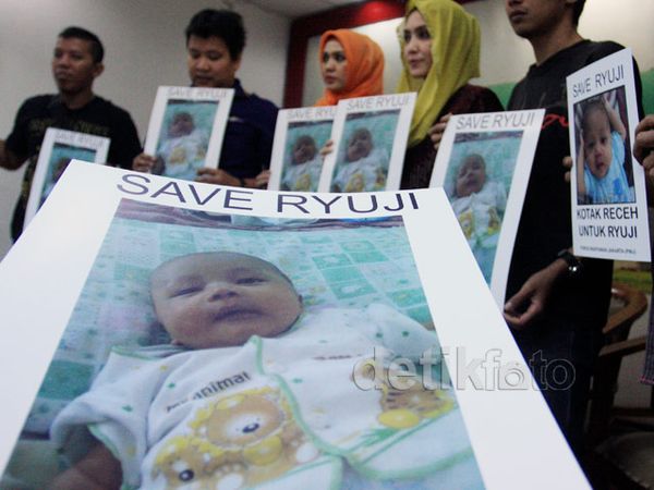 Tak Tercover BPJS, Ayah Bayi Ryuji Mengadu ke DPR