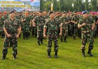 Panglima TNI Joget Bareng Prajurit