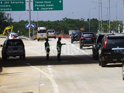 Mobil Tiba-tiba Mogok di Tengah Jalan Tol, Apa yang Harus Dilakukan?