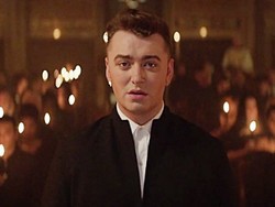 Pernikahan Impian Sam Smith di Video Klip Lay Me Down