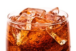 Konsumsi Minuman Bersoda Berlebih Percepat Penuaan dan Picu Kerusakan Hati (1)