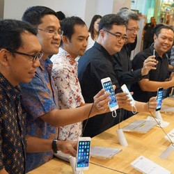Pengguna iPhone Sedikit Tapi Mau Keluar Banyak Duit