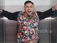 Ivan Gunawan Berbunga-bunga