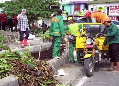 Cegah banjir, Walikota Risma Tambah 7 Bosem Cegah banjir, Walikota Risma Tambah 7 Bosem