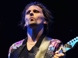 Drones Judul Album Terbaru Muse?