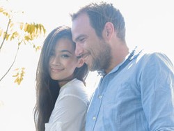 Ratu Felisha Pergi ke Belanda Temui Keluarga Calon Suami