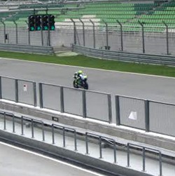 Tes Musim Dingin yang Hangat di Sepang