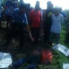 Seorang Pemuda Tewas Tabrakkan Diri ke Kereta Api