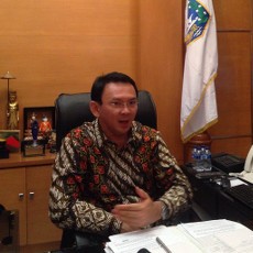 Ahok Sinyalir Ada Oknum DPRD Kirim Surat ke Kemendagri