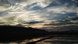 senja di kampung tercinta