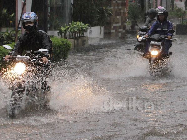 Kemang Kembali Tergenang