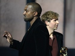 Dulu Permalukan Taylor Swift, Kanye Nyaris Bikin Ulah Lagi di Grammy 2015