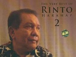 Penyanyi Senior Rinto Harahap Tutup Usia