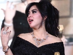 Uhuk... Syahrini Ternyata Masih Simpan Berlian dari Bubu