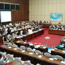 Anggota DPR ke Mentan: Pupuk Subsidi Dijual ke Malaysia Pak