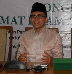 Bupati Anas: Islam Harus Ubah Pendekatan, dari Formalitas ke Kesejahteraan