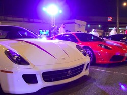 Dilarang Ngiri, Baru 26 Tahun Sudah Miliki Berbagai Mobil Super