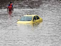 Banjir Lumpuhkan Jalan S Parman