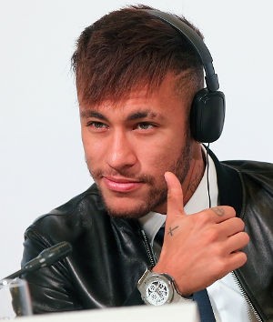 Neymar Kalahkan CR7 dan Messi ... di Instagram
