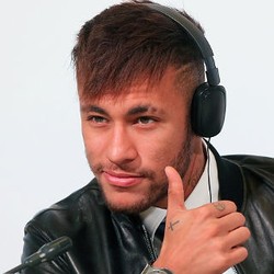 Neymar Kalahkan CR7 dan Messi ... di Instagram