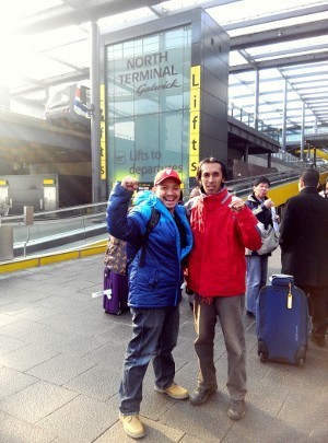 Kecintaan pada Liverpool dan Dukungan Besar Teman Antarkan Satrio dan Johan ke Anfield