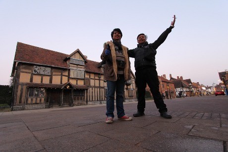 Video Kocak Bikin Mimpi ke Anfield Jadi Kenyataan